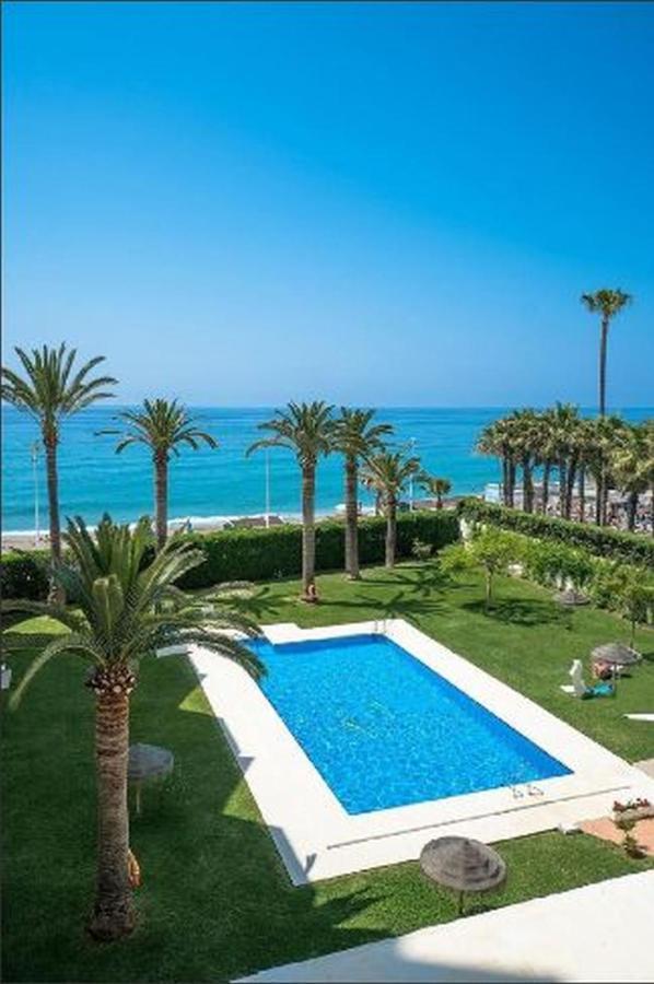 Studio Beso Del Mar Apartment Nerja Exterior photo